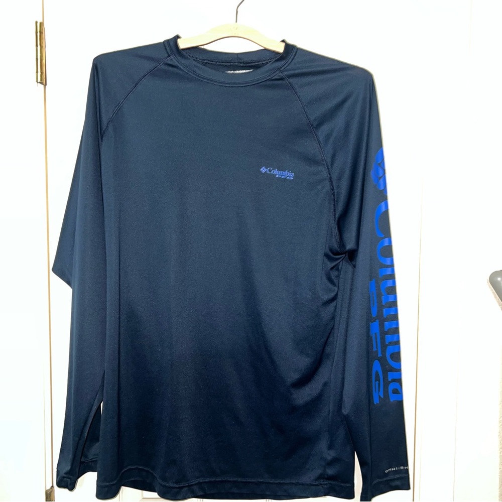 Columbia Dark Blue Performance Long Sleeve Shirt